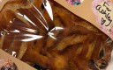 Un pain au levain raisin et cannelle fabriqué par Taylor Swift et offert à l'influenceuse Ashley Avignonne.